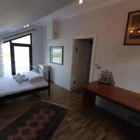 Villa Astonishing Villa With Private Pool Surrounded By Nature In Sapanca *