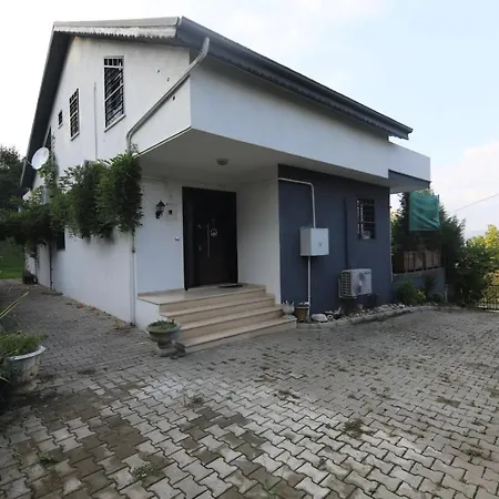 Villa Astonishing Villa With Private Pool Surrounded By Nature In Sapanca